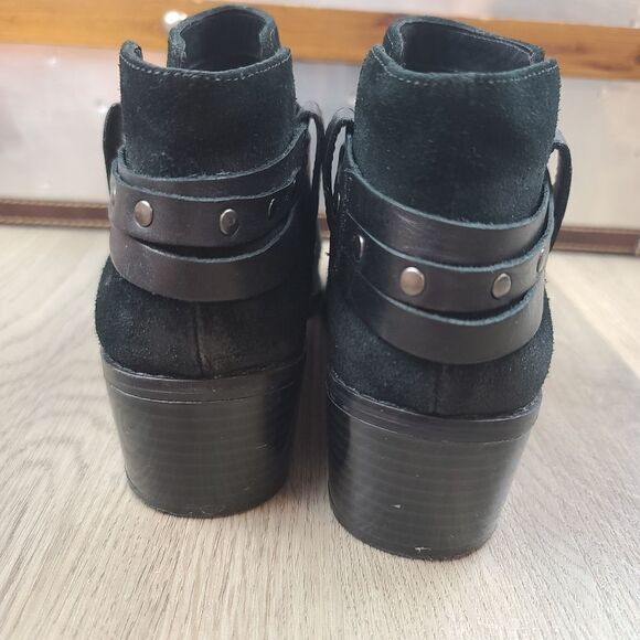 Clarks Sumerset Suede Ankle Booties size 7 - Picture 5 of 9